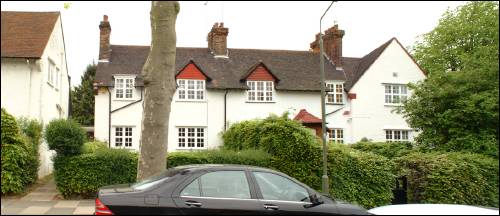 156-158 Hampstead Way